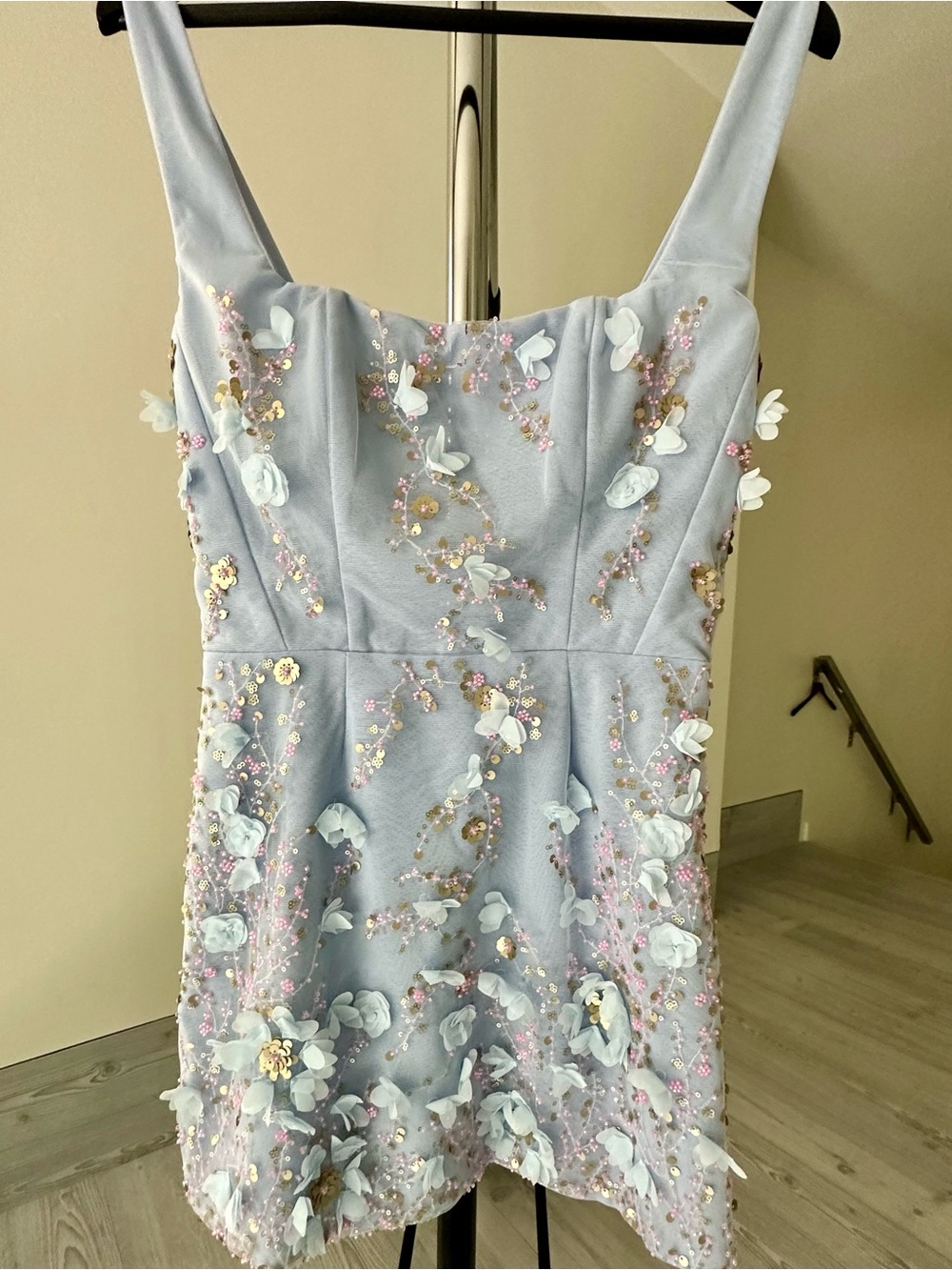 Oh Polly Briar Mini Dress Sky Blue floral embellishment Sz 4 NWT - Picture 5 of 10